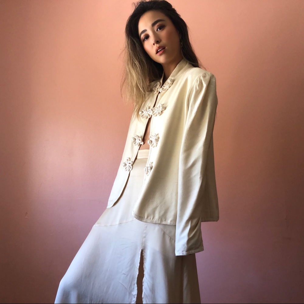 Vintage Chinoiserie Ivory Silk Blouse